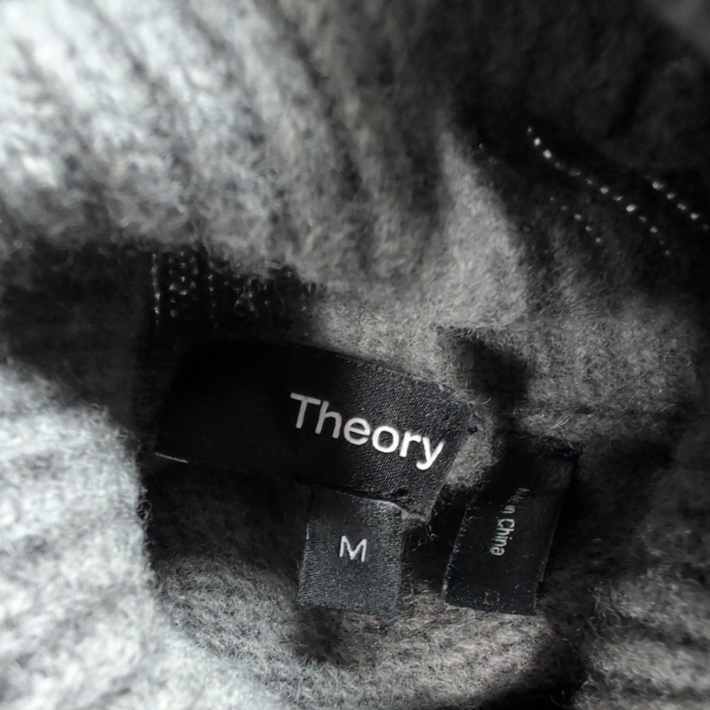 Theory Womens Grey Wool Cashmere Turtleneck Sweater L0811725 Size M - Picture 5 of 10